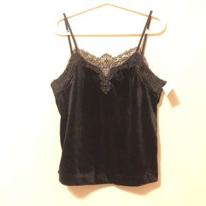 Amazing velvet cami 🐾🐾❤️❤️❤️